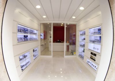 altrostudio studio architettura roma interior design arredamento interni commerciale negozio chronoweb